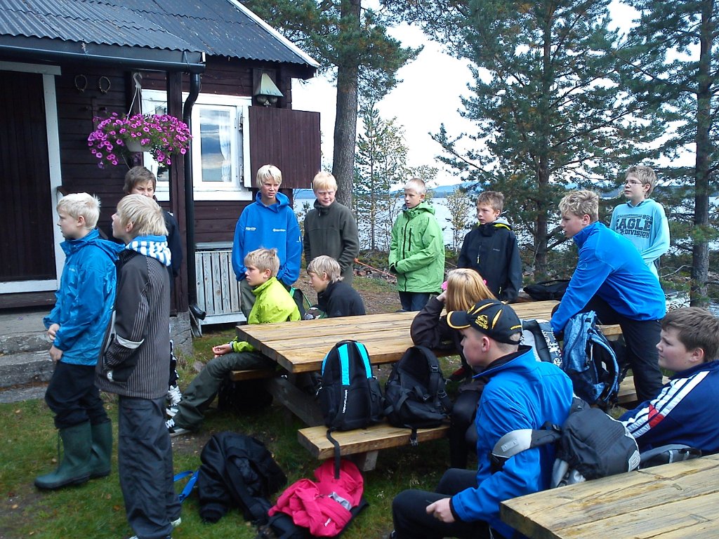 tur til sørlistua 8.trinn 002.jpg